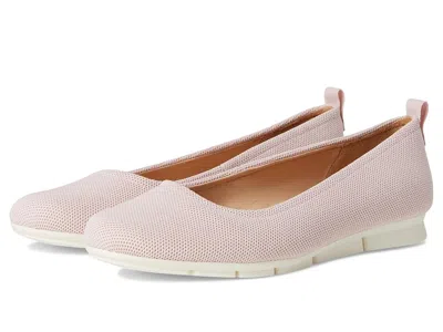 Dr. Scholl's Timeless In Pink