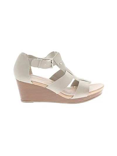 Pre-owned Dr. Scholl's Wedges In Ivory