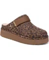 Dr. Scholl's Chill Time Clog In Brown