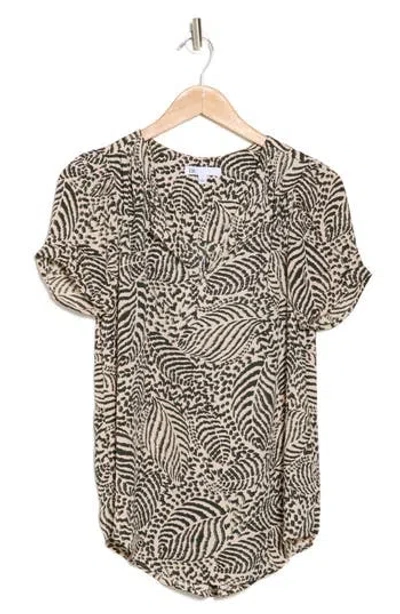 Dr2 By Daniel Rainn Daniel Rainn Pinch Sleeve Blouse In Ivory Print