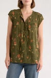 Dr2 By Daniel Rainn Flounce Back Split Neck Top