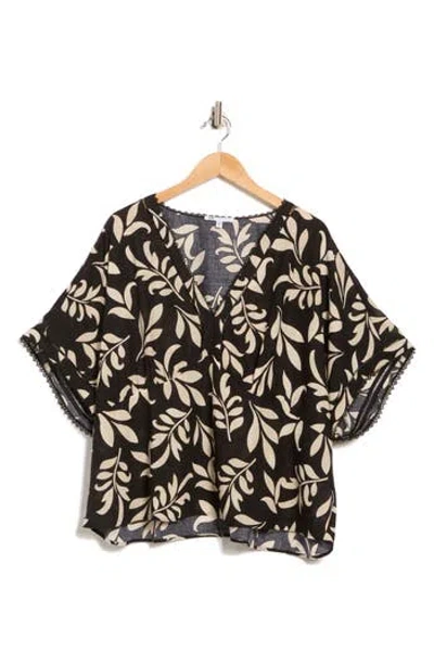 Dr2 By Daniel Rainn Lace Trim V-neck Top