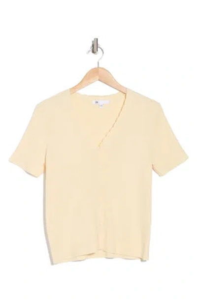 Dr2 By Daniel Rainn Scalloped V-neck Short Sleeve Ribbed Sweater In Bone