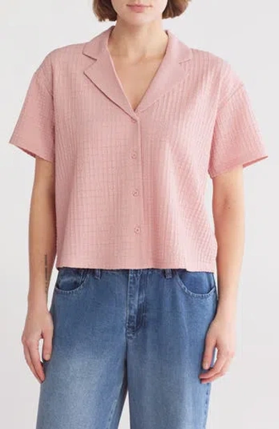 Dr2 By Daniel Rainn Short Sleeve Knit Button-up Shirt In Pink
