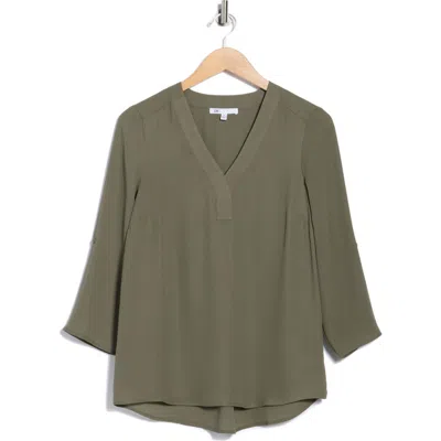 Dr2 By Daniel Rainn V-neck Roll Sleeve Top In Green