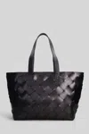 Dragon Diffusion Crossover Basket Tote In Pattern