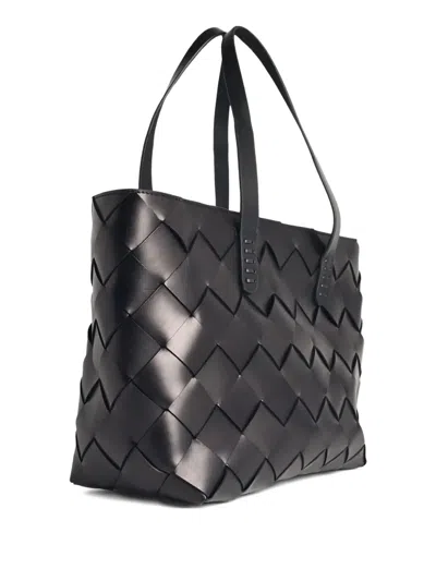 Dragon Diffusion Leather Shoulder Bag In Black
