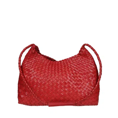 Dragon Diffusion Santa Rosa Handwoven Shoulder Bag In Red