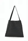 Dragon Diffusion Structured Buffalo Leather Shoulder Bag In Black
