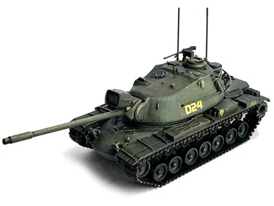 Dragon Models United States M103a2 Heavy Tank D24 Olive Drab "neo Dragon Armor" Series 1/72 Plastic Model In Green