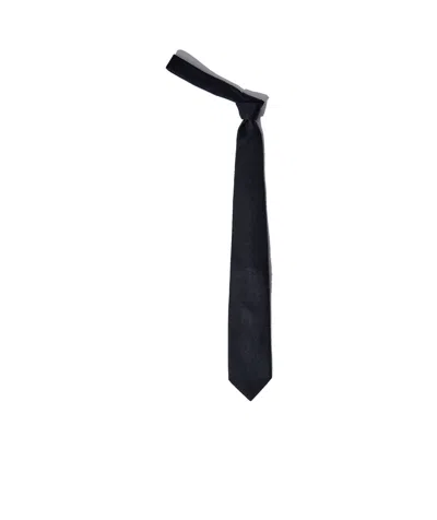 Drake's London Pointed Tie In Black