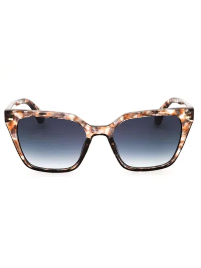 Draper James Dj9012 Sunglasses In 200 - Brown Floral/blue Gradient