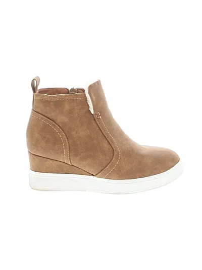 Pre-owned Dream Pairs Ankle Boots In Tan