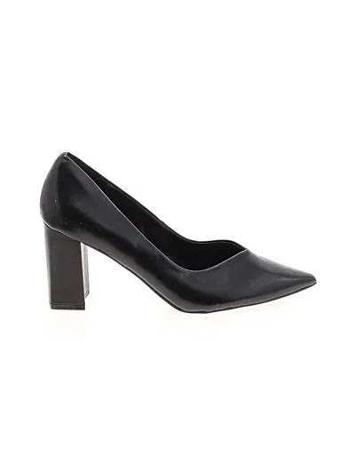 Pre-owned Dream Pairs Heels In Black
