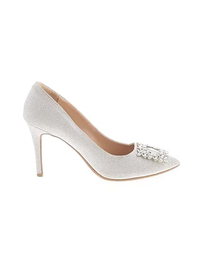 Pre-owned Dream Pairs Heels In Silver