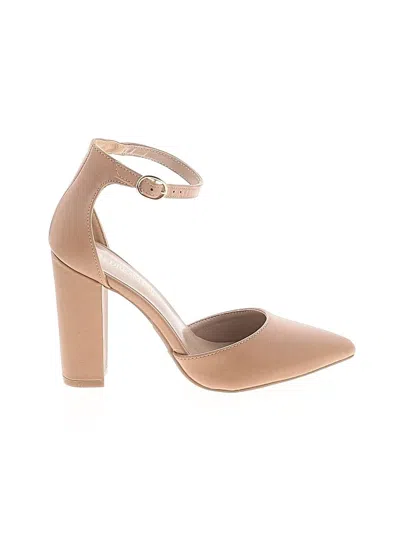 Pre-owned Dream Pairs Heels In Tan