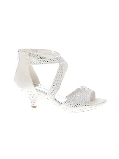 Pre-owned Dream Pairs Heels In White