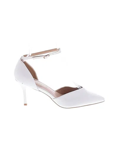 Pre-owned Dream Pairs Heels In White