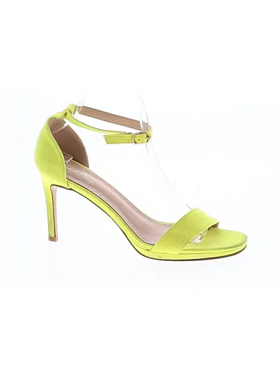 Pre-owned Dream Pairs Heels In Yellow