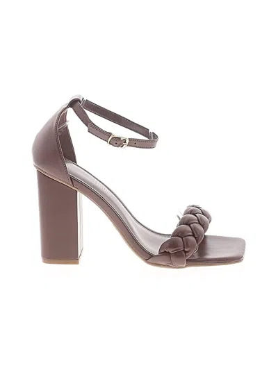 Pre-owned Dream Pairs Sandals In Brown