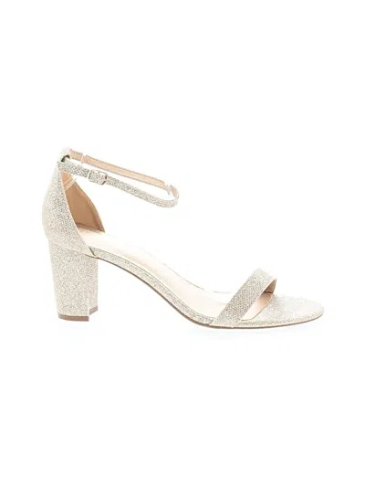 Pre-owned Dream Pairs Sandals In Ivory