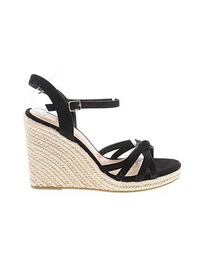 Pre-owned Dream Pairs Wedges In Black