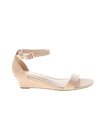 Pre-owned Dream Pairs Wedges In Tan