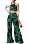 Dress Day Vacation Ready Pant Set In Green In Green