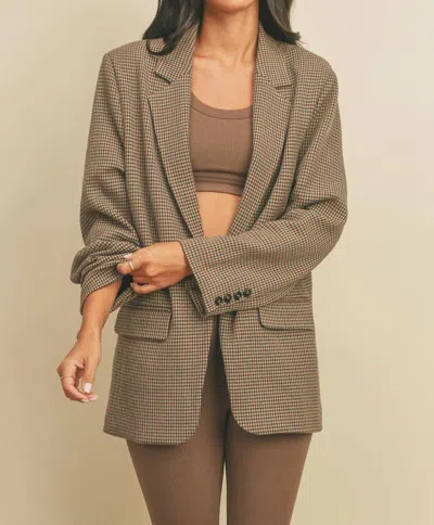 Dress Forum Multi Color Houndstooth Oversized Blazer In Taupe/indigo/camel