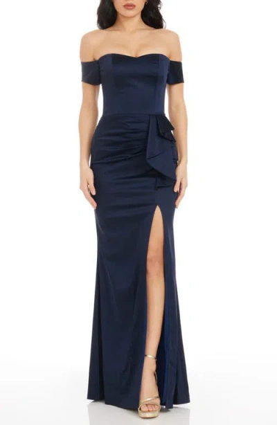 Dress The Population Gabrielle Off The Shoulder Gown In Navy