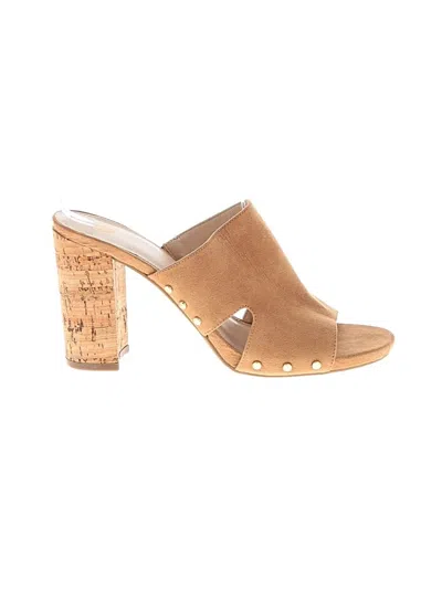 Pre-owned Dressbarn Sandals In Tan