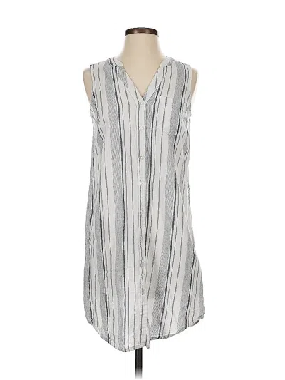 Pre-owned Dressbarn Sunday Sleeveless Button Down Shirt In Gray