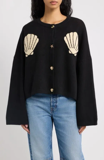 Dressed In Lala Dressed In Black Seashell
