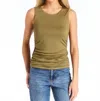 Drew Inez Top In Olive In Green