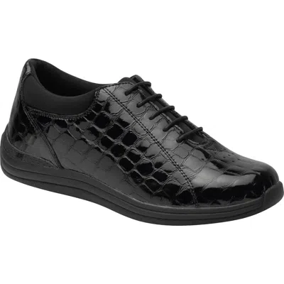 Drew Tulip Leather Sneaker In Black