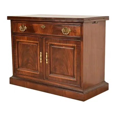 Pre-owned Drexel Heritage Georgian Flame Mahogany Flip Top Buffet Server Or Bar Cabinet In Red