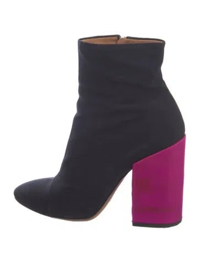 Pre-owned Dries Van Noten Boots In Black/purple