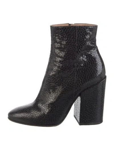 Pre-owned Dries Van Noten Leather Boots In Black