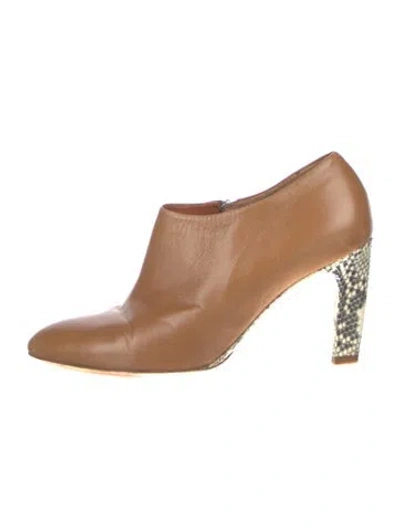 Pre-owned Dries Van Noten Leather Pumps In Brown