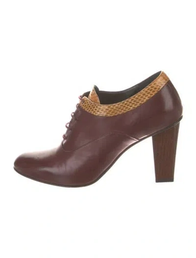 Pre-owned Dries Van Noten Leather Pumps In Burgundy