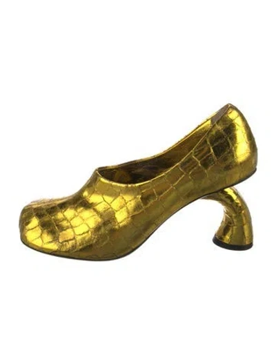Pre-owned Dries Van Noten Leather Pumps In Gold