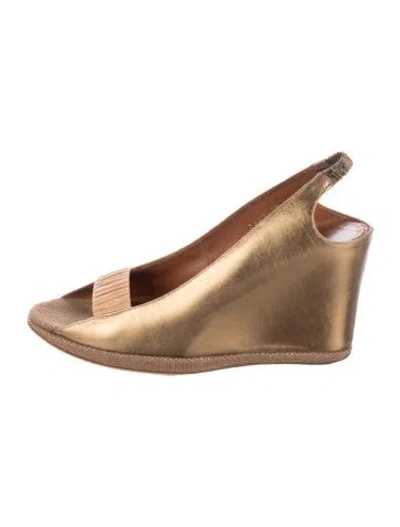 Pre-owned Dries Van Noten Leather Slingback Pumps In Gold