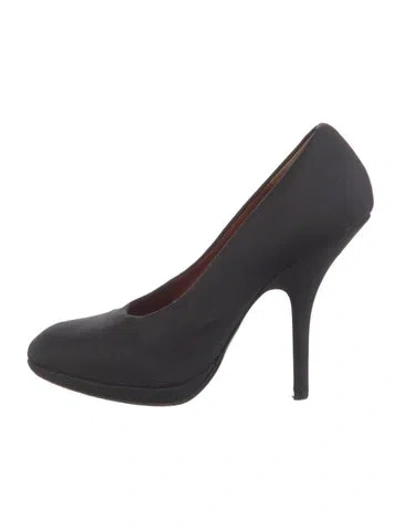 Pre-owned Dries Van Noten Pumps In Black