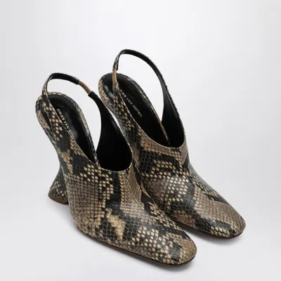 DRIES VAN NOTEN DRIES VAN NOTEN PUMPS WITH A WEDGE IN PRINTED LEATHER