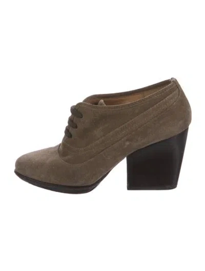 Pre-owned Dries Van Noten Suede Pumps In Green