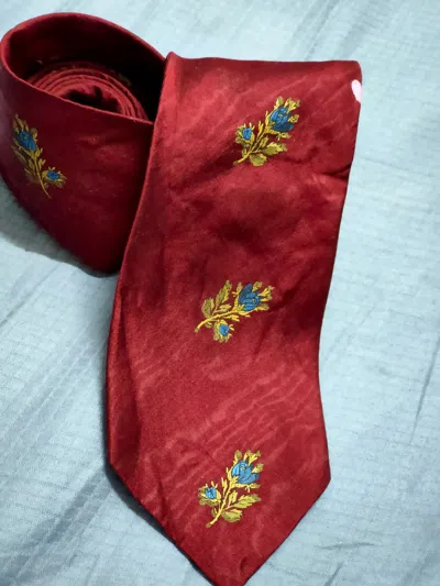 Pre-owned Dries Van Noten Tie In Red