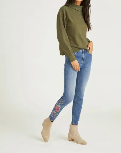 Driftwood Jackie High Rise Skinny Embroidered Denim Pant In Blue