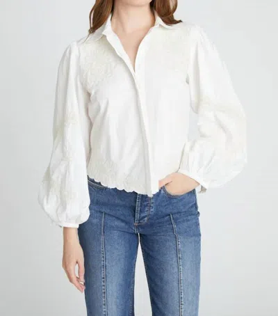 Driftwood Poplin Top In Raised Rodeo In White