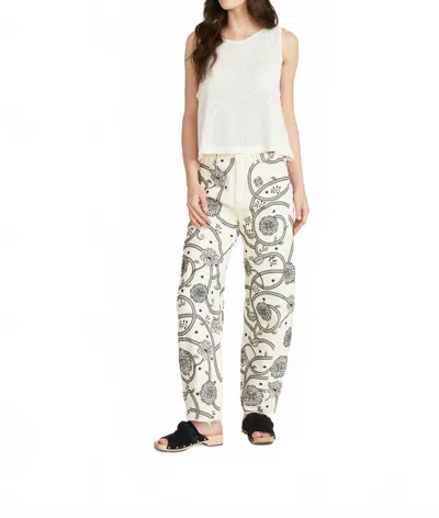 Driftwood Vineyard Barrel Jeans In Cream In White