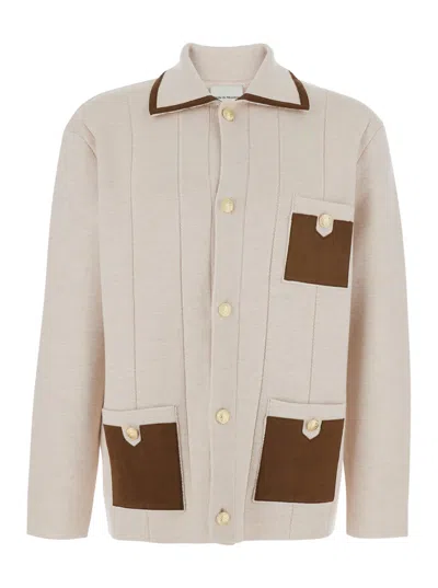 DRÔLE DE MONSIEUR LE CARDIGAN À POCHES BEIGE CARDIGAN WITH CLASSIC COLLAR AND THREE FRONT PATCH POCKETS IN WOOL MAN
